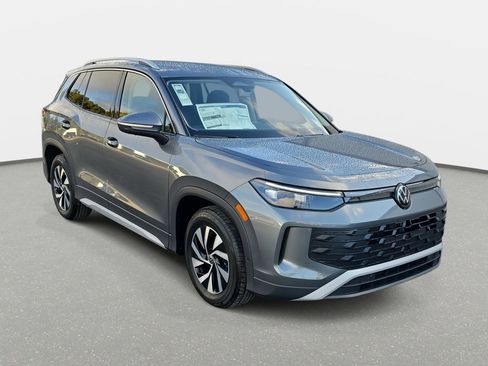 New 2026 Volkswagen Tiguan S image 3