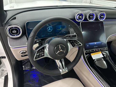 New 2026 Mercedes-Benz GLC 300 image 10
