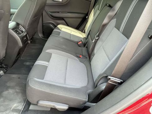 Used 2025 Chevrolet Blazer LT FWD image 10
