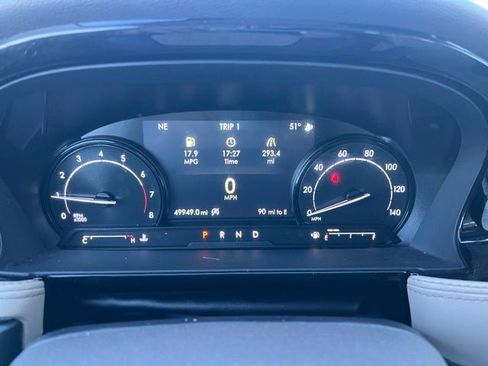 Used 2022 Lincoln Corsair FWD w/ Premium Package image 10