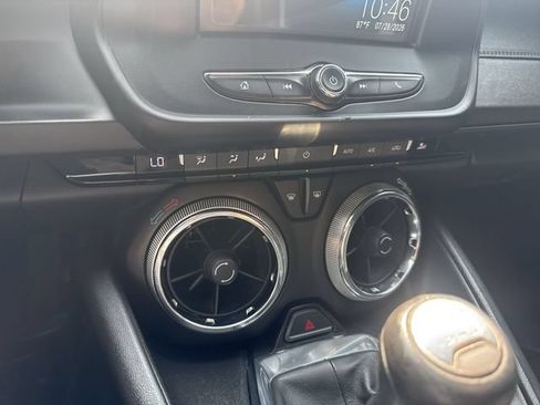 Used 2016 Chevrolet Camaro LT RWD image 22