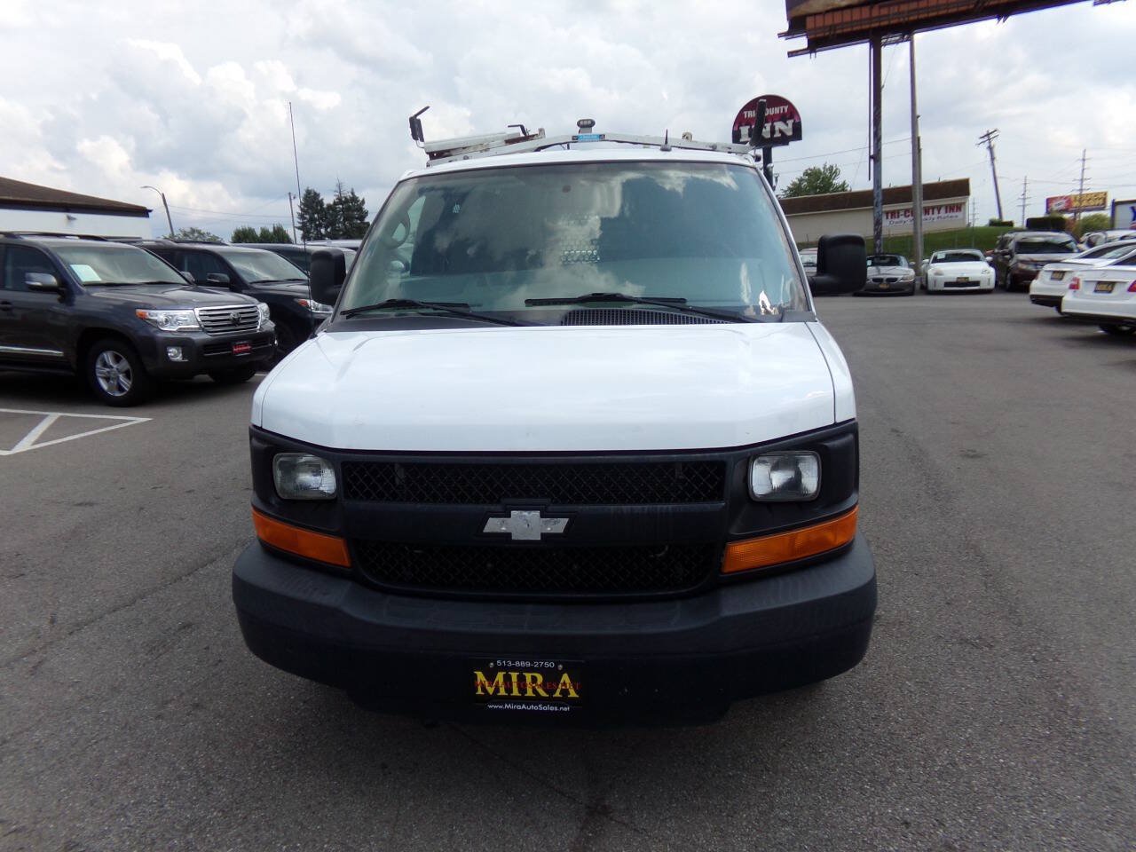 Used 2015 Chevrolet Express 2500 RWD image 56