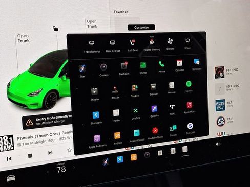 Used 2022 Tesla Model Y Performance image 23