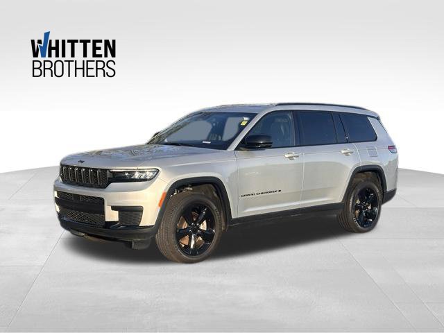 Used 2025 Jeep Grand Cherokee L Altitude AWD/4WD image 1