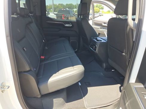 Used 2024 GMC Sierra 1500 SLT RWD image 26