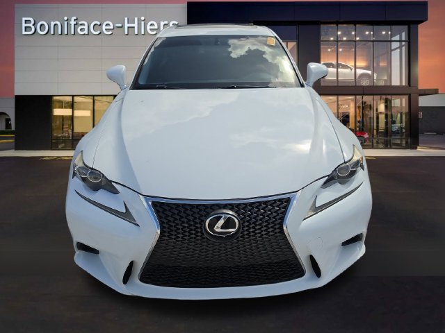 Used 2016 Lexus IS 200t w/ F Sport Package RWD image 2