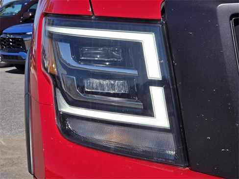 Used 2021 Nissan Titan PRO-4X w/ Pro-4x Utility Package image 11