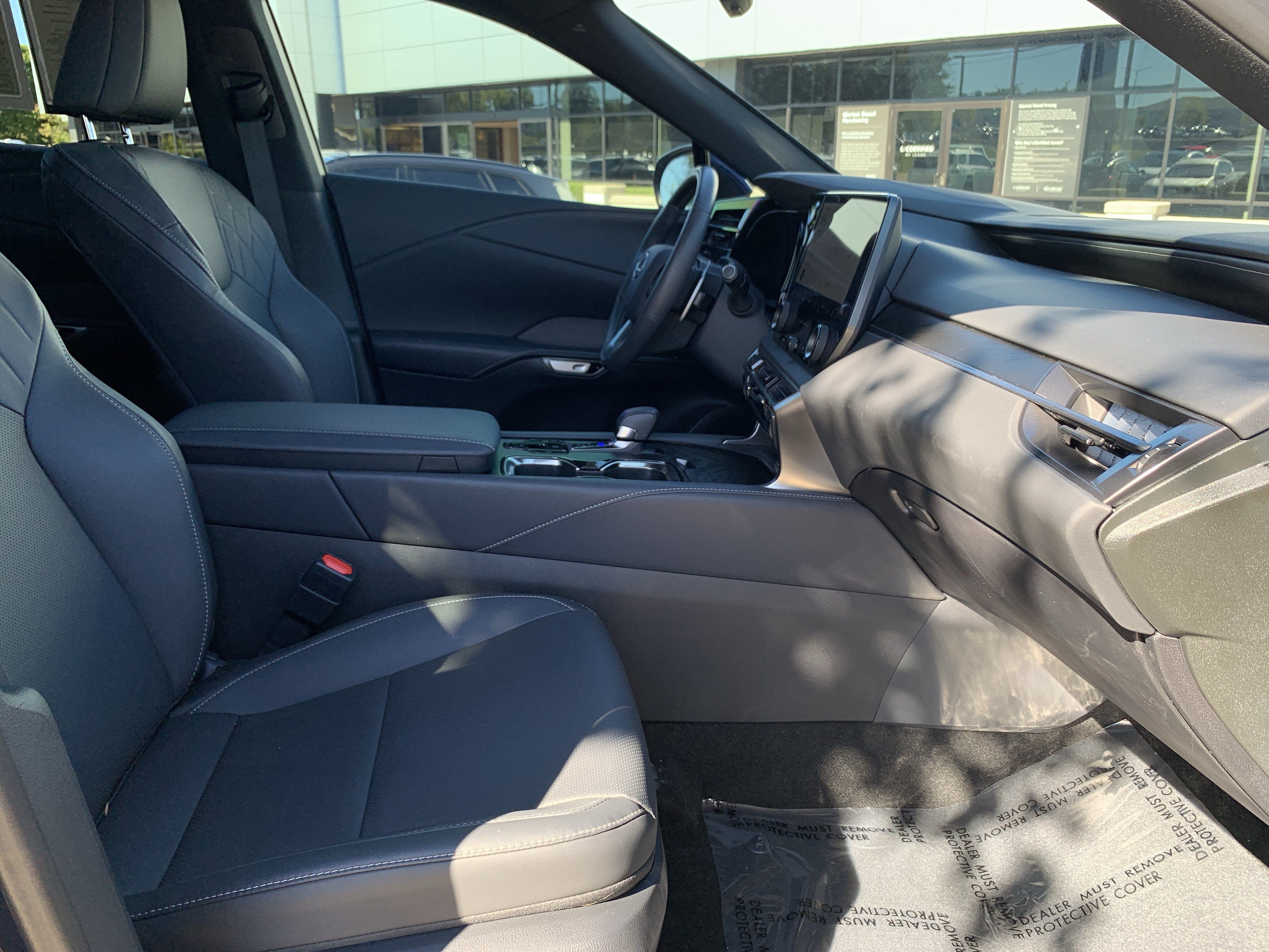 Used 2026 Lexus RX 350 Premium w/ Convenience Package FWD image 35