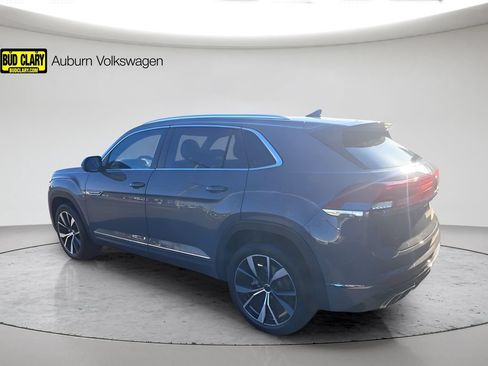 New 2025 Volkswagen Atlas Cross Sport SEL Premium R-Line AWD/4WD image 9