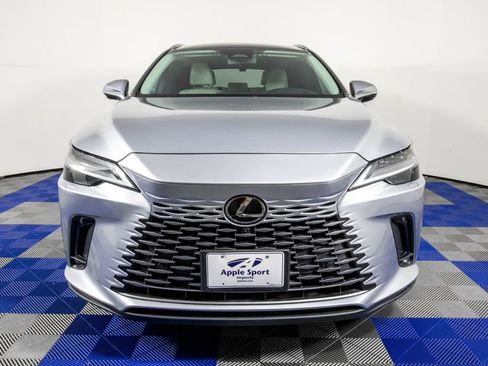Used 2024 Lexus RX 350 FWD w/ Convenience Package image 3