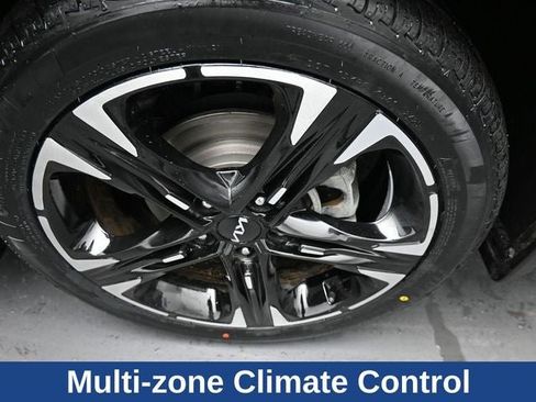 Used 2023 Kia K5 GT-Line image 18