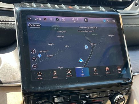 Used 2022 Jeep Grand Cherokee L Limited image 39