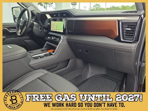 New 2025 GMC Sierra 2500 Denali w/ Denali Reserve Package AWD/4WD image 10