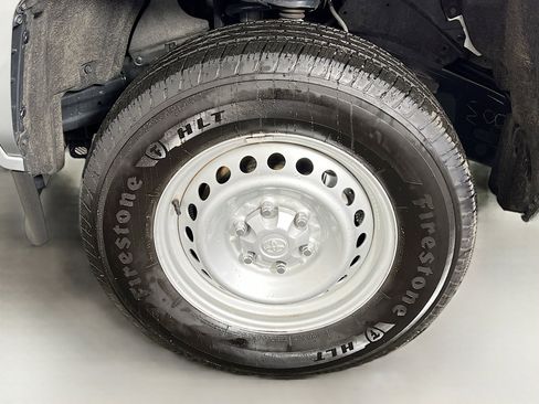 Certified 2025 Toyota Tacoma SR image 23