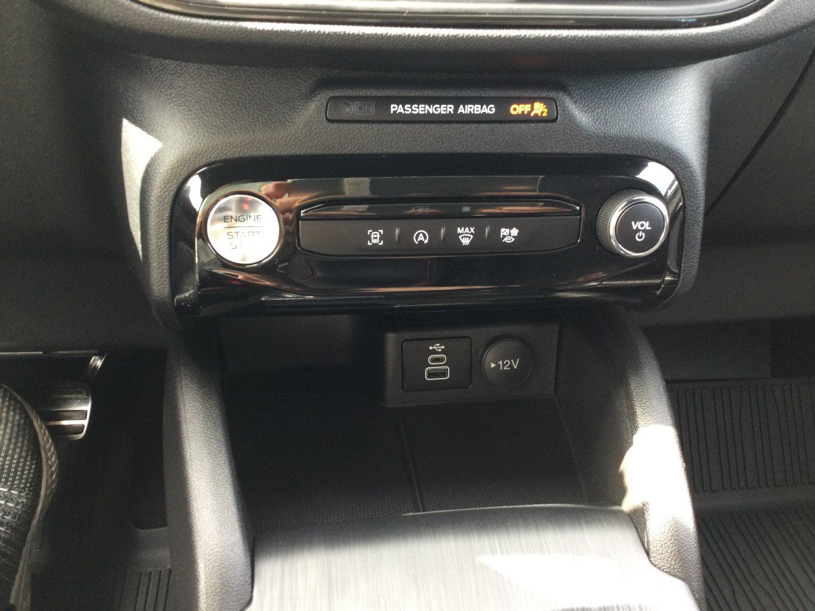Used 2024 Ford Escape ST-Line w/ Tech Pack #1 AWD/4WD image 19