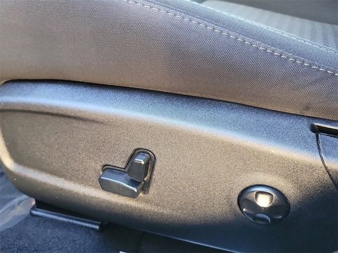 Used 2020 Dodge Charger Scat Pack image 17