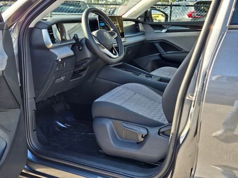 New 2026 Volkswagen Tiguan S FWD image 12