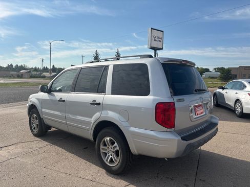Used 2004 Honda Pilot EX image 3
