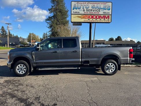 Used 2023 Ford F350 XLT w/ 360-Degree Camera Package AWD/4WD image 6
