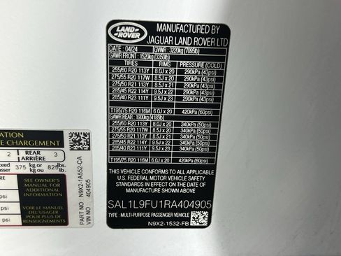 Used 2024 Land Rover Range Rover Sport Dynamic SE image 35