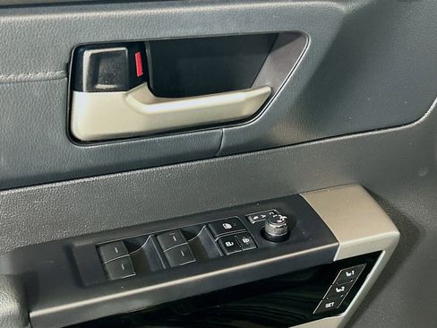 Used 2023 Toyota Tundra Limited w/ Power Package image 15