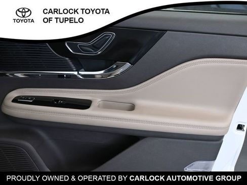 Used 2022 Lincoln Corsair FWD w/ Equipment Group 101A image 37