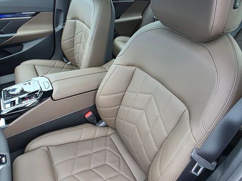 New 2027 BMW 530i RWD image 7