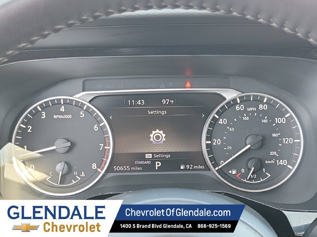 Used 2025 Nissan Pathfinder SV FWD image 33