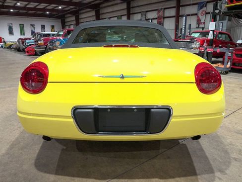 Used 2002 Ford Thunderbird RWD image 23