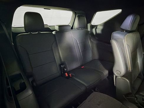 New 2026 Chevrolet Traverse High Country w/ LPO, Floor Liner Package image 28
