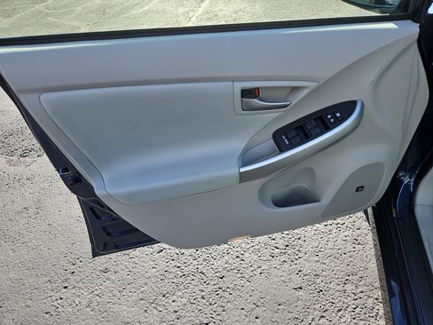 Used 2015 Toyota Prius Four image 20