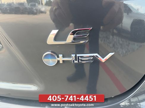 Used 2025 Toyota Corolla LE FWD image 22