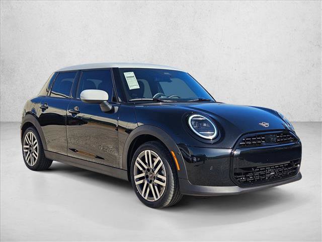 Used 2026 MINI Cooper 4-Door Hardtop FWD image 6