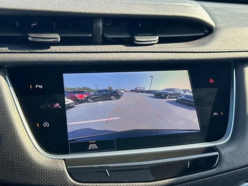 Certified 2024 Cadillac XT6 Luxury AWD/4WD image 4