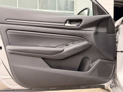 Used 2020 Nissan Altima 2.5 S image 13