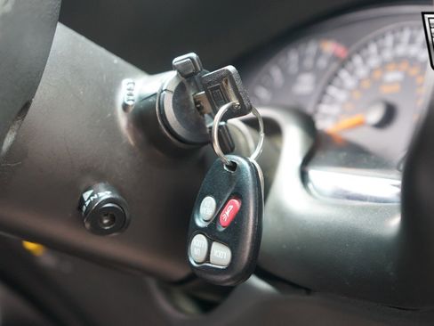 Used 2000 Pontiac Firebird Formula w/ Security Pkg image 17