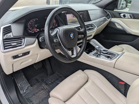 Used 2021 BMW X6 xDrive40i w/ Executive Package 2 AWD/4WD image 14