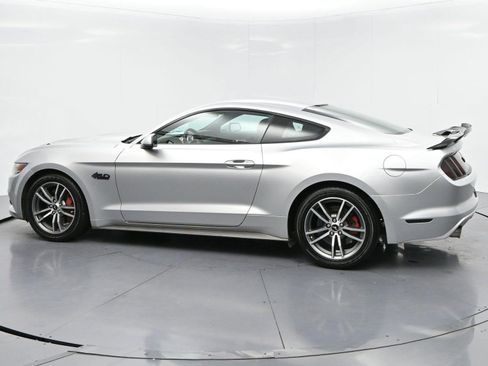 Used 2015 Ford Mustang GT RWD image 5