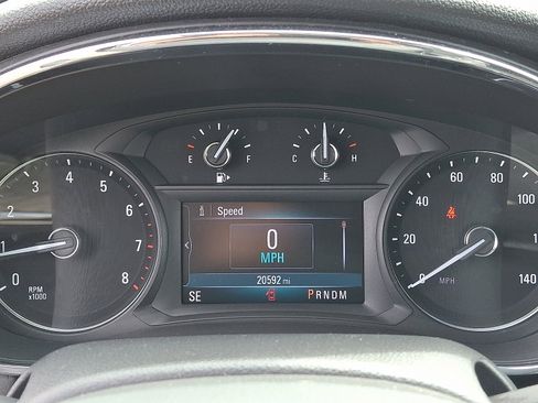 Used 2022 Buick Encore Preferred w/ Safety Package image 20