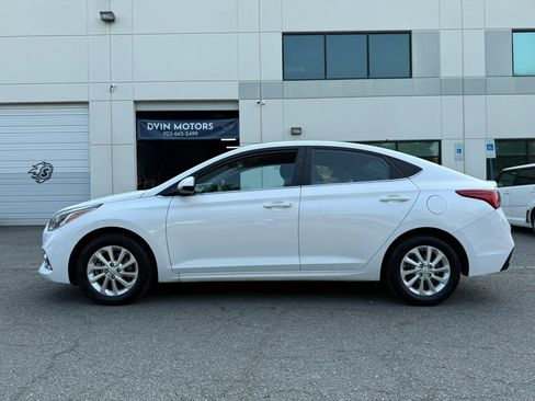 Used 2021 Hyundai Accent SEL FWD image 10