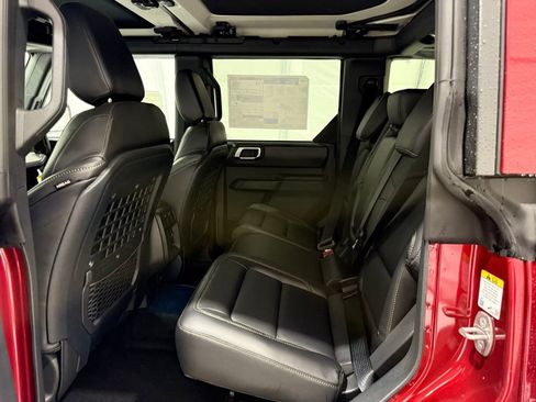 New 2025 Ford Bronco Badlands w/ Sasquatch Package image 15