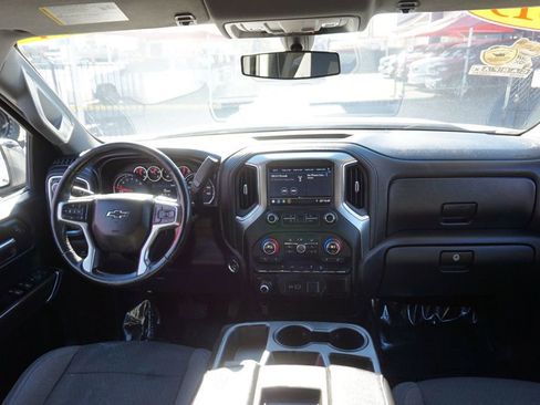 Used 2019 Chevrolet Silverado 1500 RST w/ All-Star Edition image 38