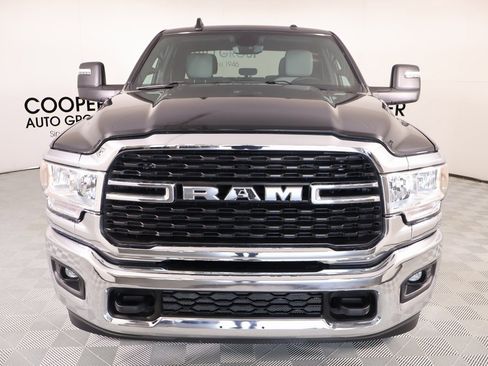 Used 2024 RAM 2500 Big Horn w/ Bed Utility Group image 8