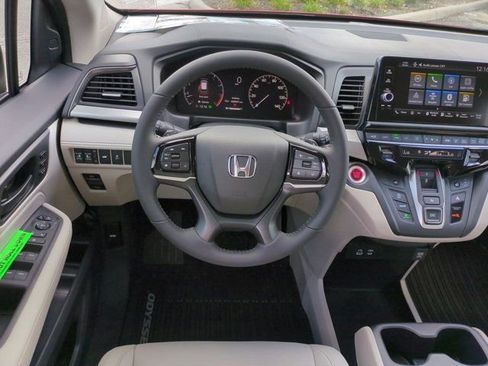 New 2026 Honda Odyssey EX-L image 14
