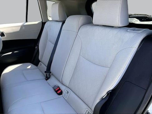 Used 2024 Toyota Corolla Cross LE AWD/4WD image 20