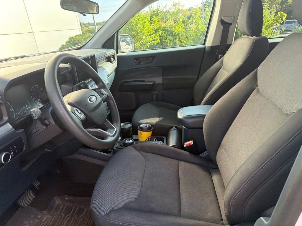 Used 2023 Ford Maverick XL FWD image 6