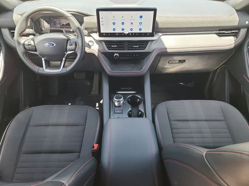 Used 2025 Ford Explorer ST-Line AWD/4WD image 16