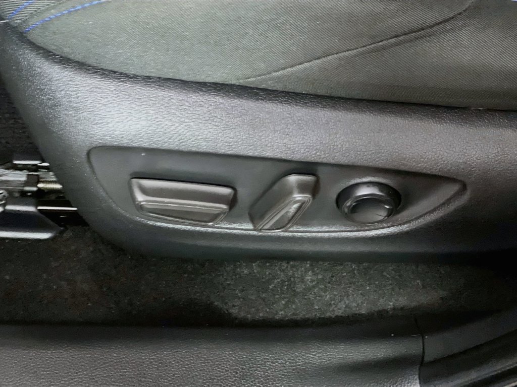 Used 2022 Toyota RAV4 SE AWD/4WD image 13