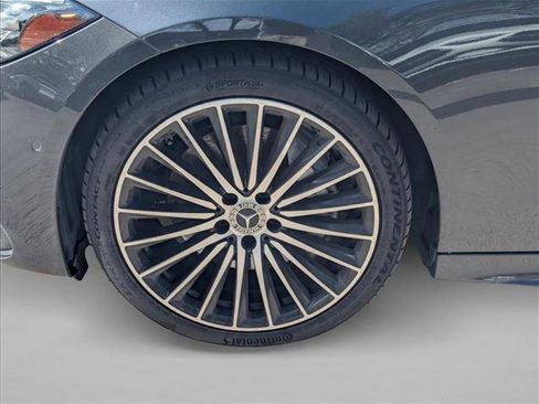 Used 2023 Mercedes-Benz C 300 Sedan image 6