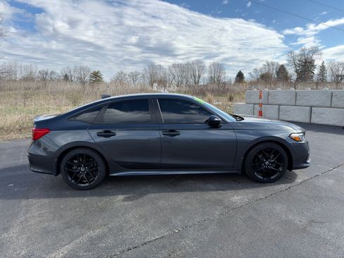 Used 2024 Honda Civic Sport image 7